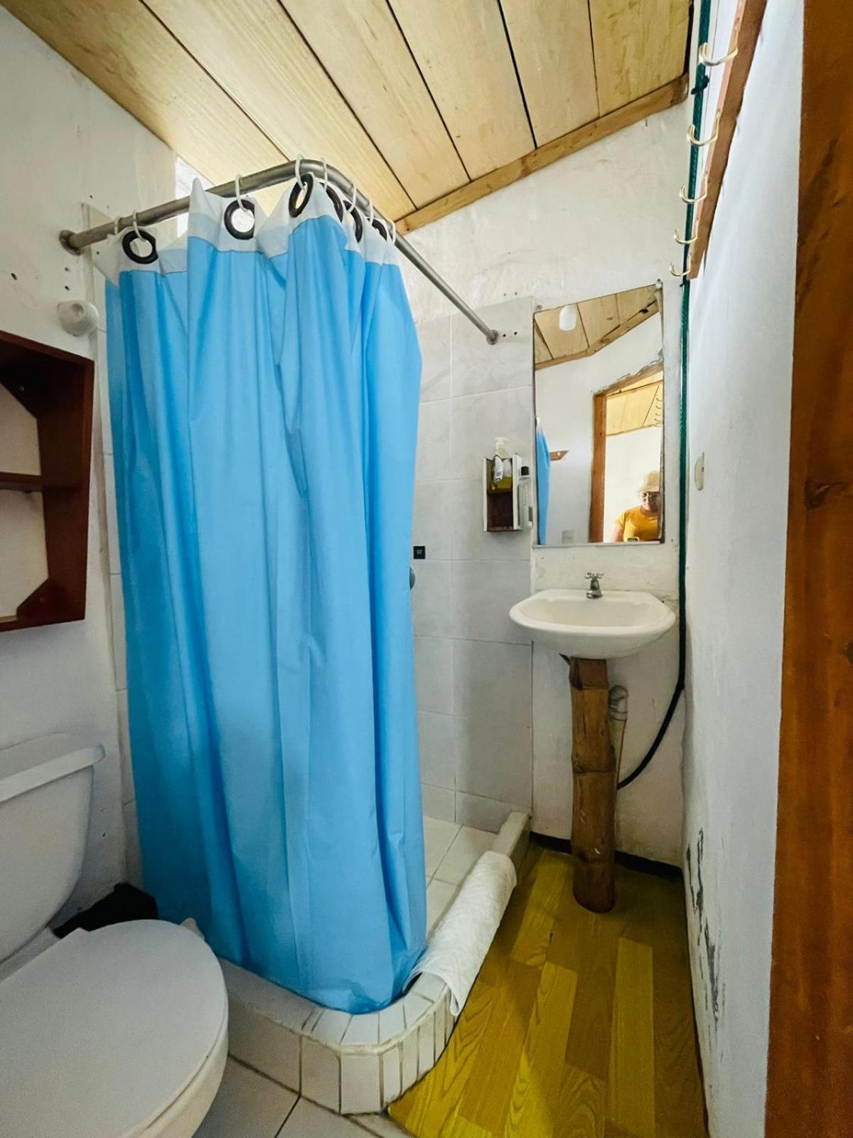 Hostal Darwin Пуэрто-Айора Экстерьер фото